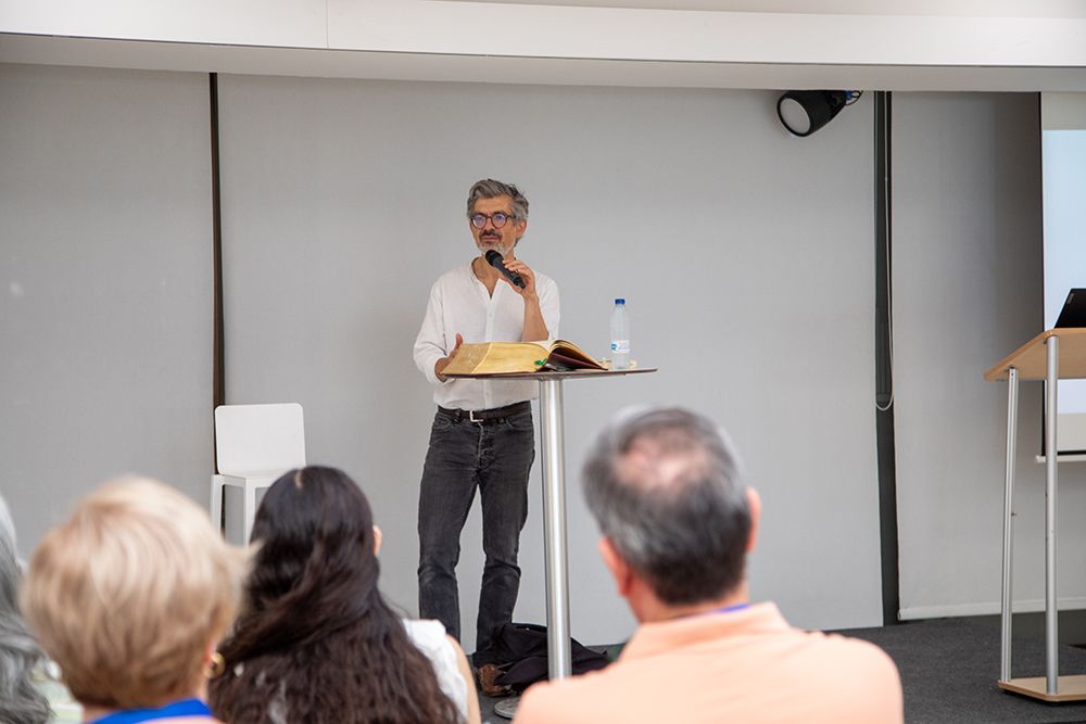 Fabrice Hadjadj durante su conferencia en la Semana de la Familia